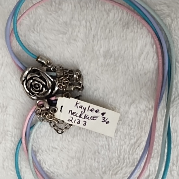 Kaylee necklace - Picture 3 of 3